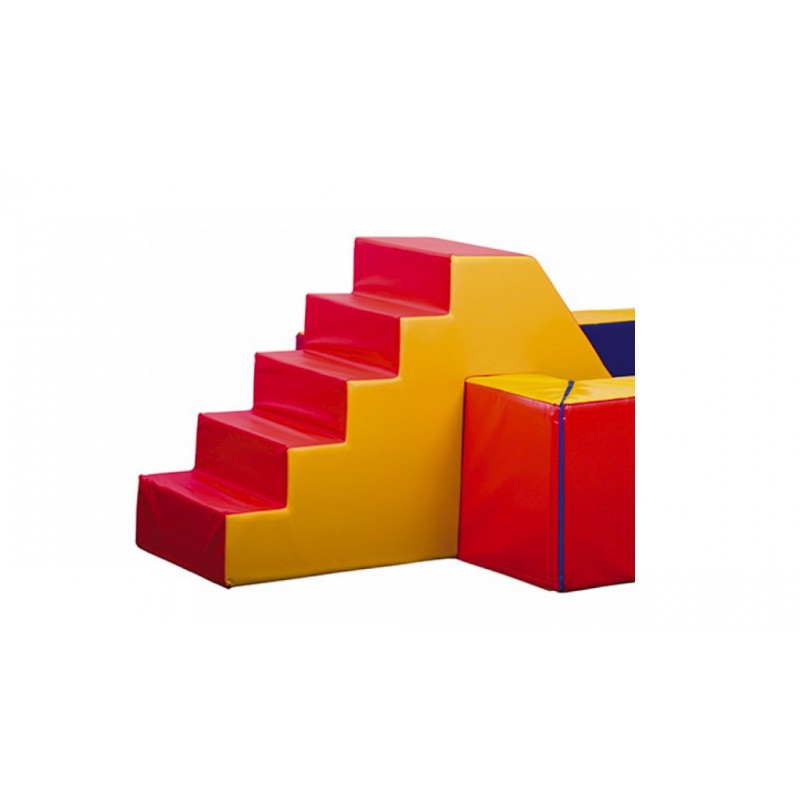  Schody z pochylnią do basenu